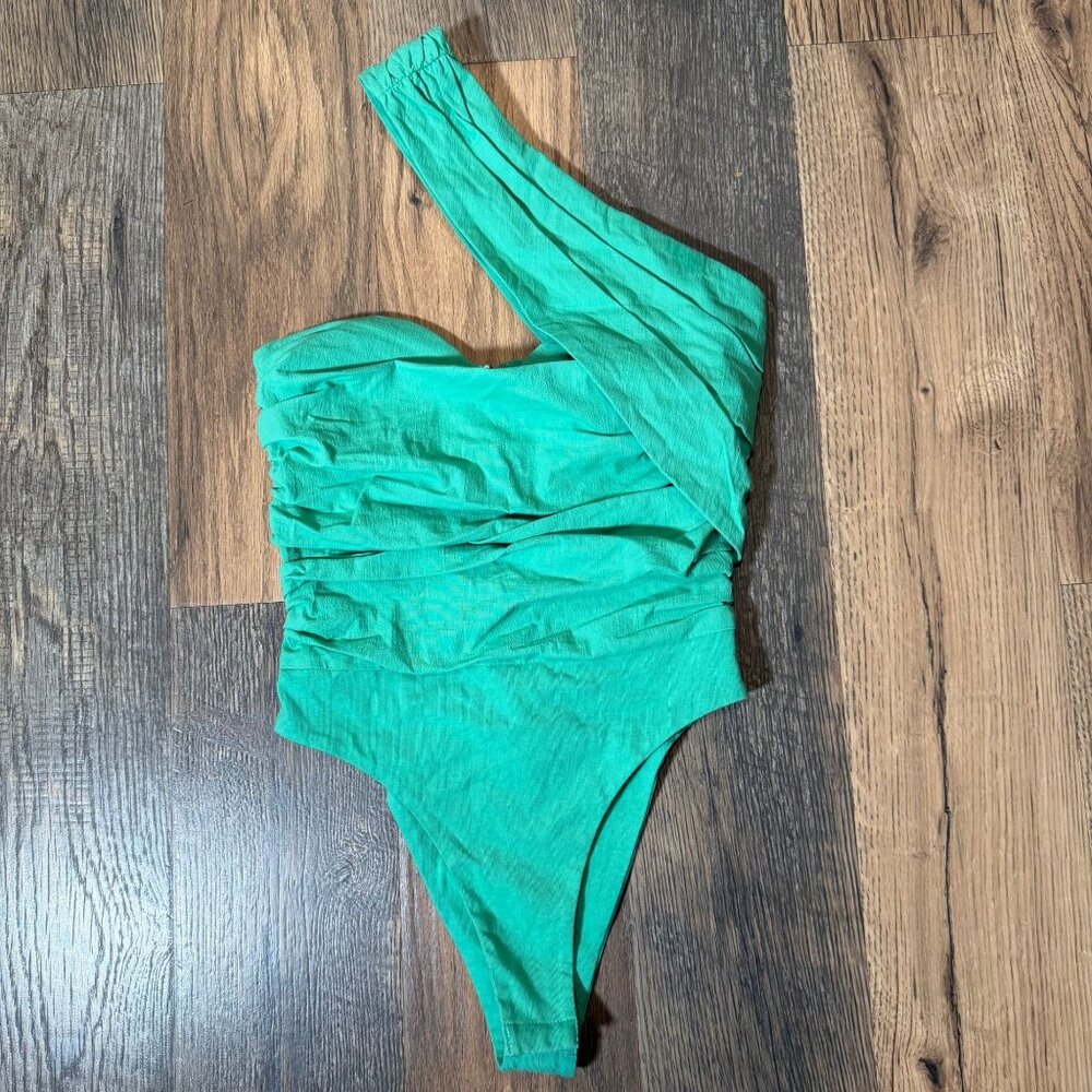 Atoir One-Shoulder Green Ruched Bodysuit